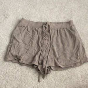 Light taupe laced up shorts